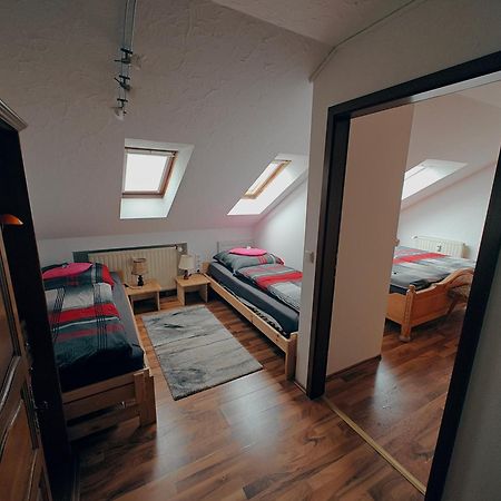 Komfort Ferienwohnung Biene Саарбрюккен Экстерьер фото