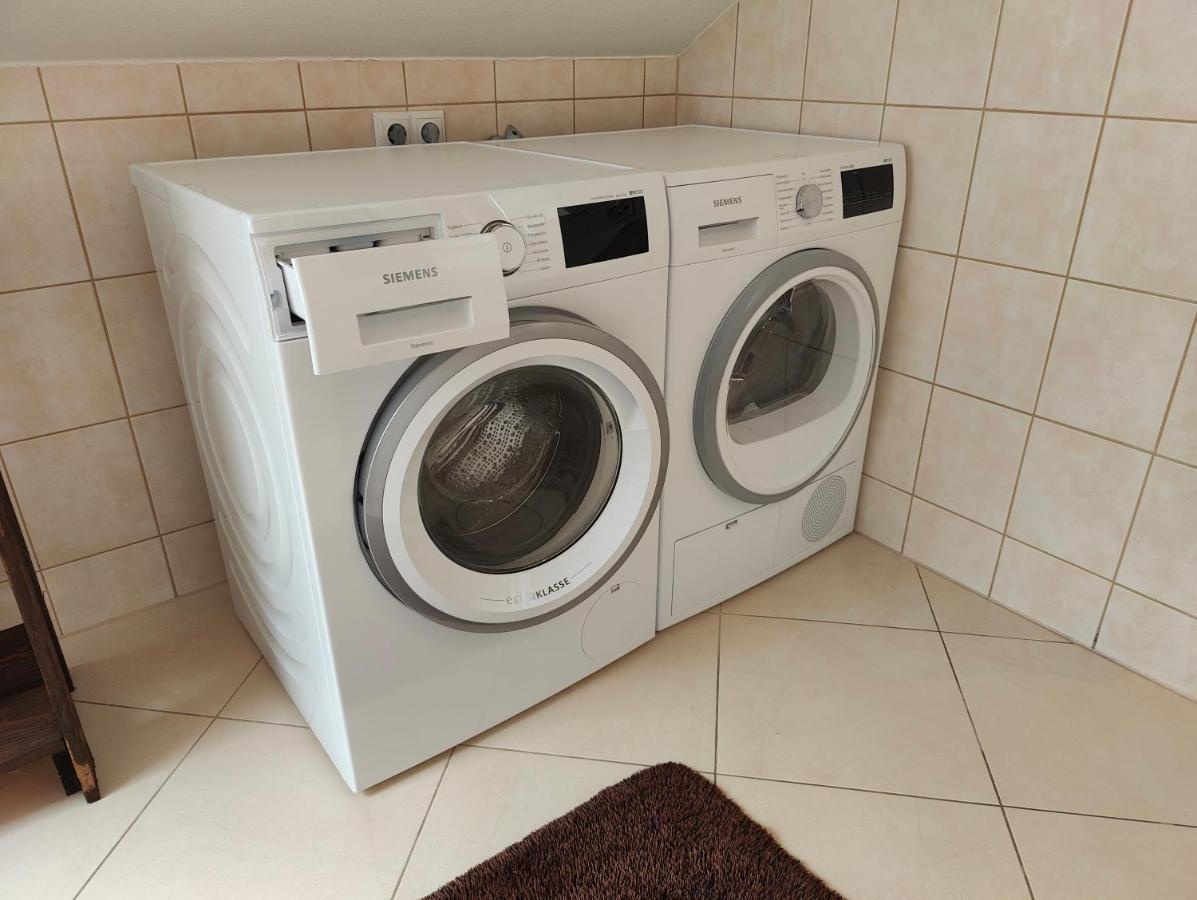 Komfort Ferienwohnung Biene Саарбрюккен Экстерьер фото