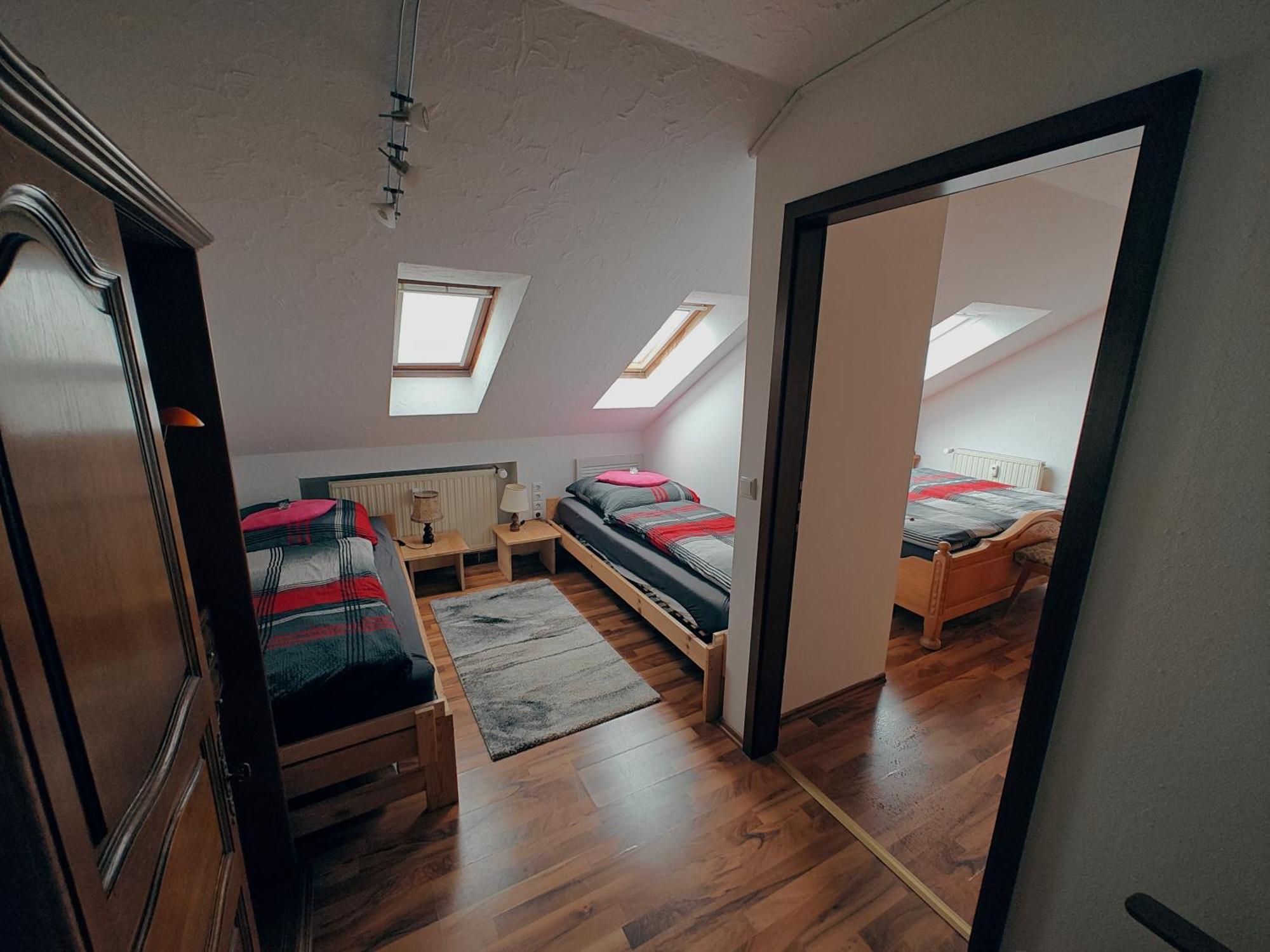 Komfort Ferienwohnung Biene Саарбрюккен Экстерьер фото